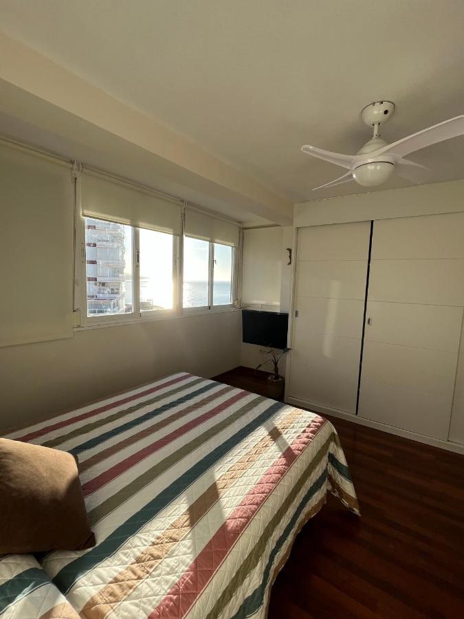 Piso Con Piscina Primera Linea De Playa Apartment Торе дел Мар Екстериор снимка